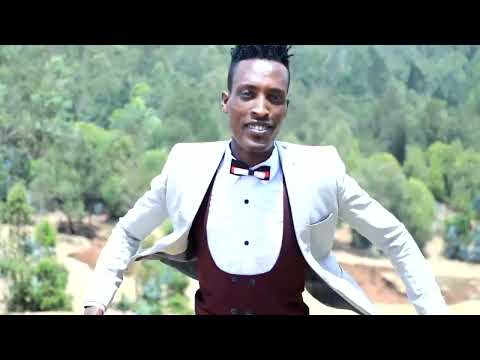 Singer Takkalee Fantaa