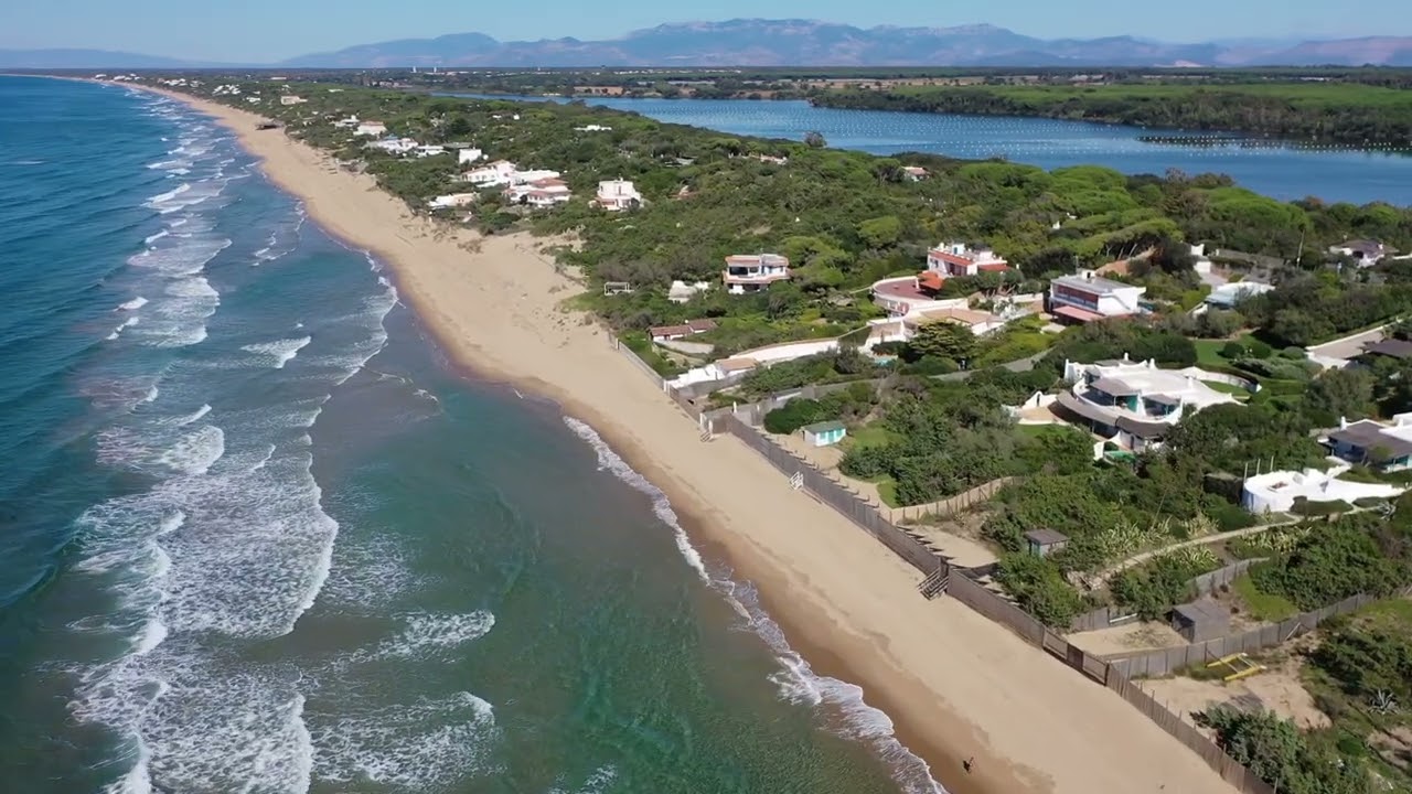 Le Dune di Sabaudia, la spiaggia di Saporetti e Torre Paola.