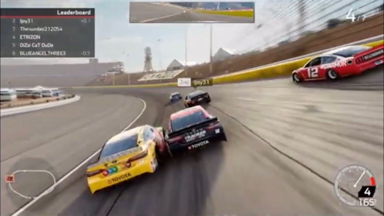 Insane 3 wide racing for the win in Nascar Heat 5 at Las Vegas! - YouTube