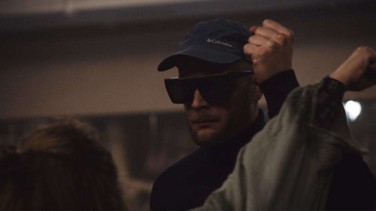 PÖBEL MC - Rollkragenschläger (beat by Tombs Beats)