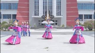 TARI SARONDE 'tarian penyambutan' Gorontalo.