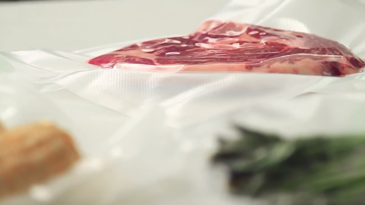 FoodSaver® Vacuum Seal Bags and FoodSaver® Vacuum Seal Rolls YouTube