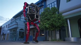 🤖 JAL Haneda Humanoid, Robotera $200M & Unitree GD01 Manned Mecha | RoboBrief May 19