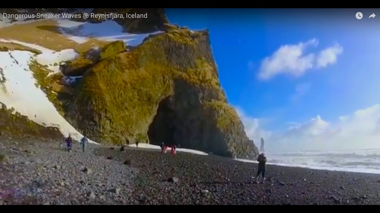 🌊 Dangerous Sneaker Waves Reynisfjara, Iceland🇮🇸 YouTube