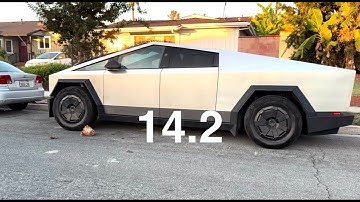 Binnenkort Cybertruck rijden en sms