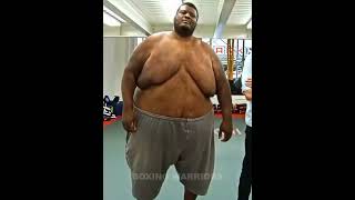 600 Lb VS 190 Lb!😱 #ufc #mma #boxing #kickboxing