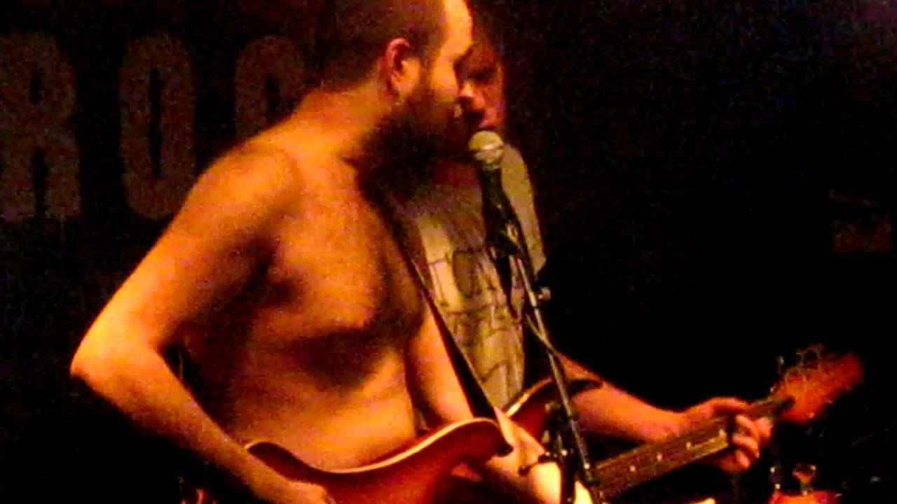 Räjäyttäjät - A-kaljaa (live @ On The Rocks)