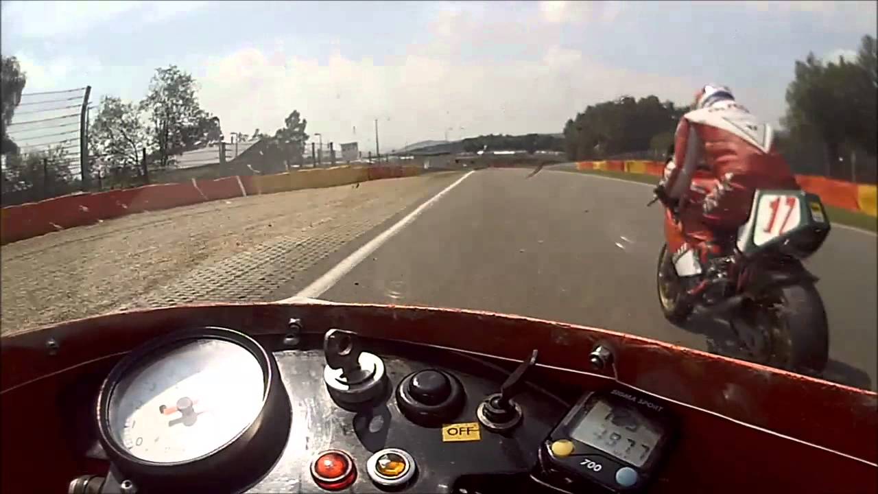 Bikers classics 2015 Ducati TT1 vs F1 serie 4 a