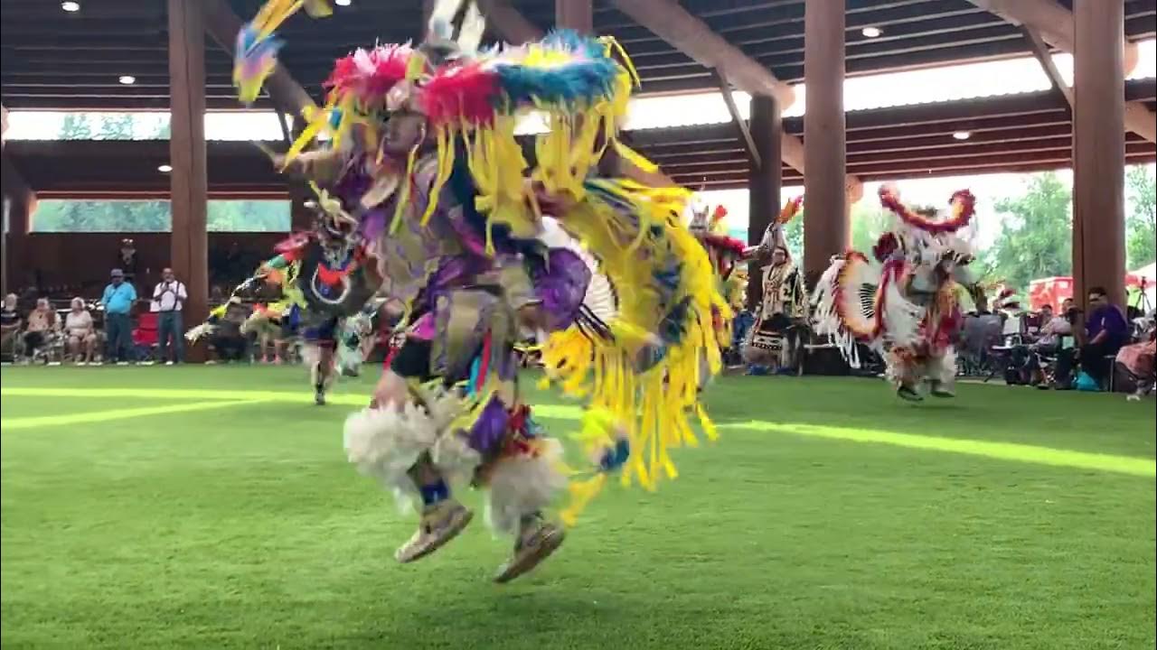 Jr. Adult Mens fancy Grand Ronde Pow wow Oregon, Crow Hop august 21
