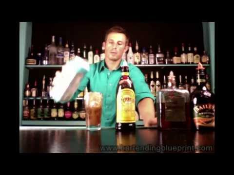 dive-bartending:-orgasm-drink-recipe