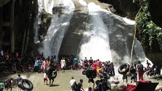 Pesona Air Terjun Bantimurung Maros Sulawesi Selatan (maros waterfall)