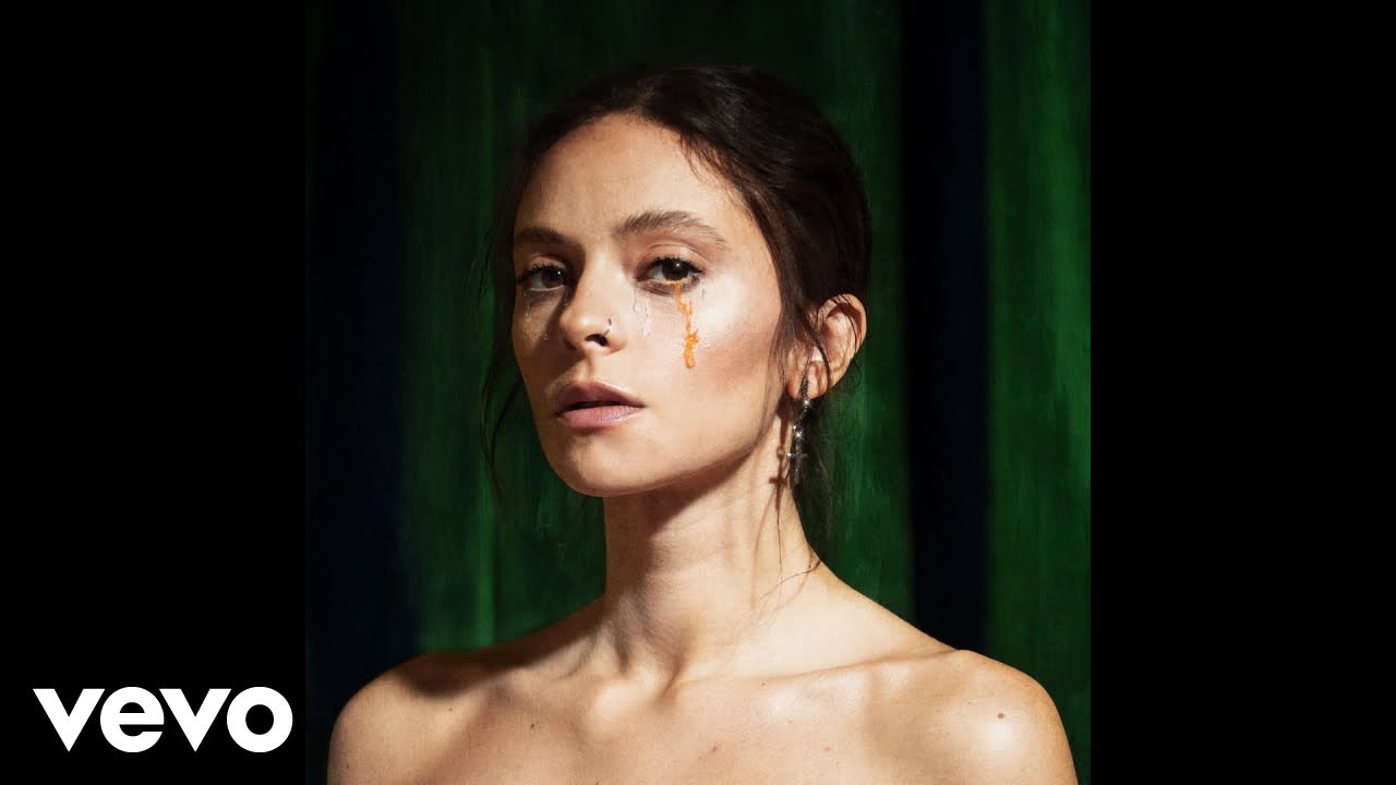 Watch Francesca Michielin - claudia (Visual Video) on YouTube Watch Francesca Michielin - claudia (Visual Video) on YouTube