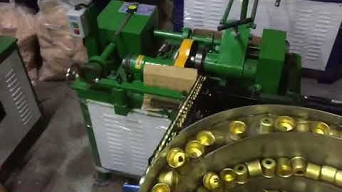 E27 lamp holder thread rolling machine