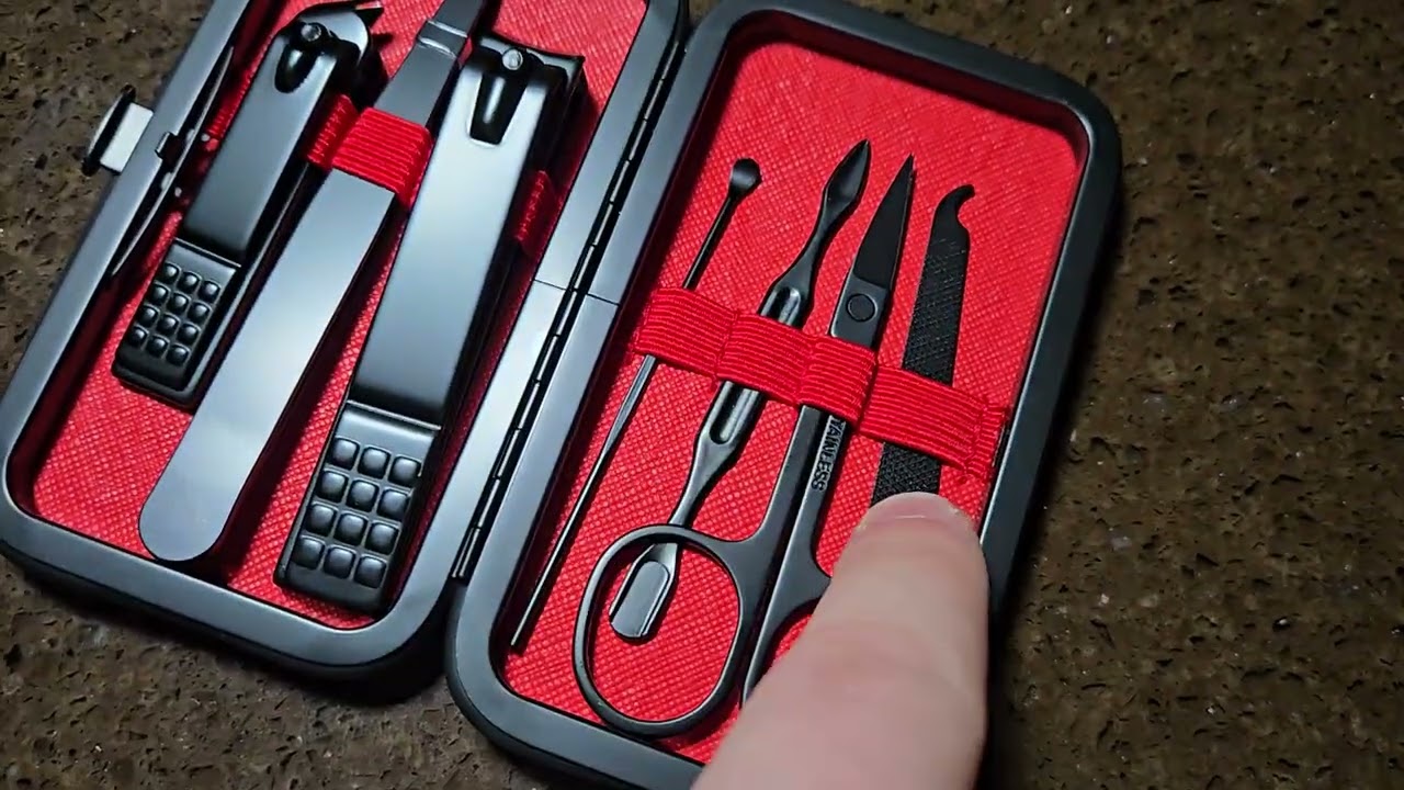 Everything you need to know about this Manicure set...