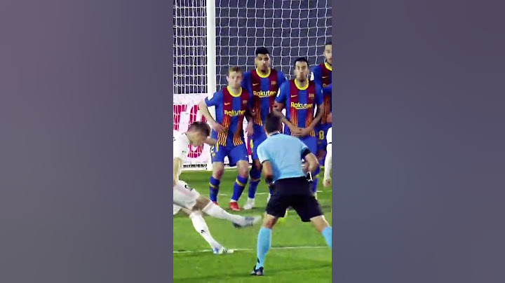 Toni Kroos Free Kick Versus Barcelona 😱😱