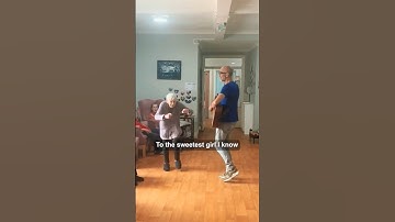Nursing home resident comes to life with music ❤️