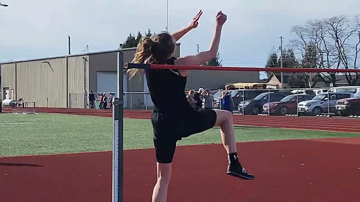 Raymond's Gardner clears 5'8" - Henrie-Weisel Tri-...