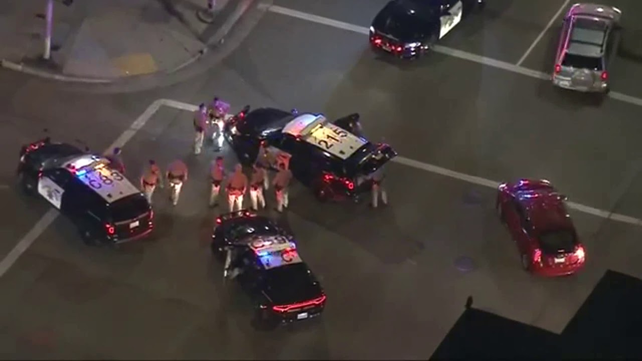 4/27/2019 - Los Angeles Police Chase - Ends In Crash - YouTube