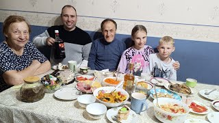 ОСЕННИЕ ХЛОПОТЫ В ДЕРЕВНЕ/ОТМЕЧАЕМ ЮБИЛЕЙ 70 ЛЕТ/ОБРЕЗАЮ РОЗЫ/