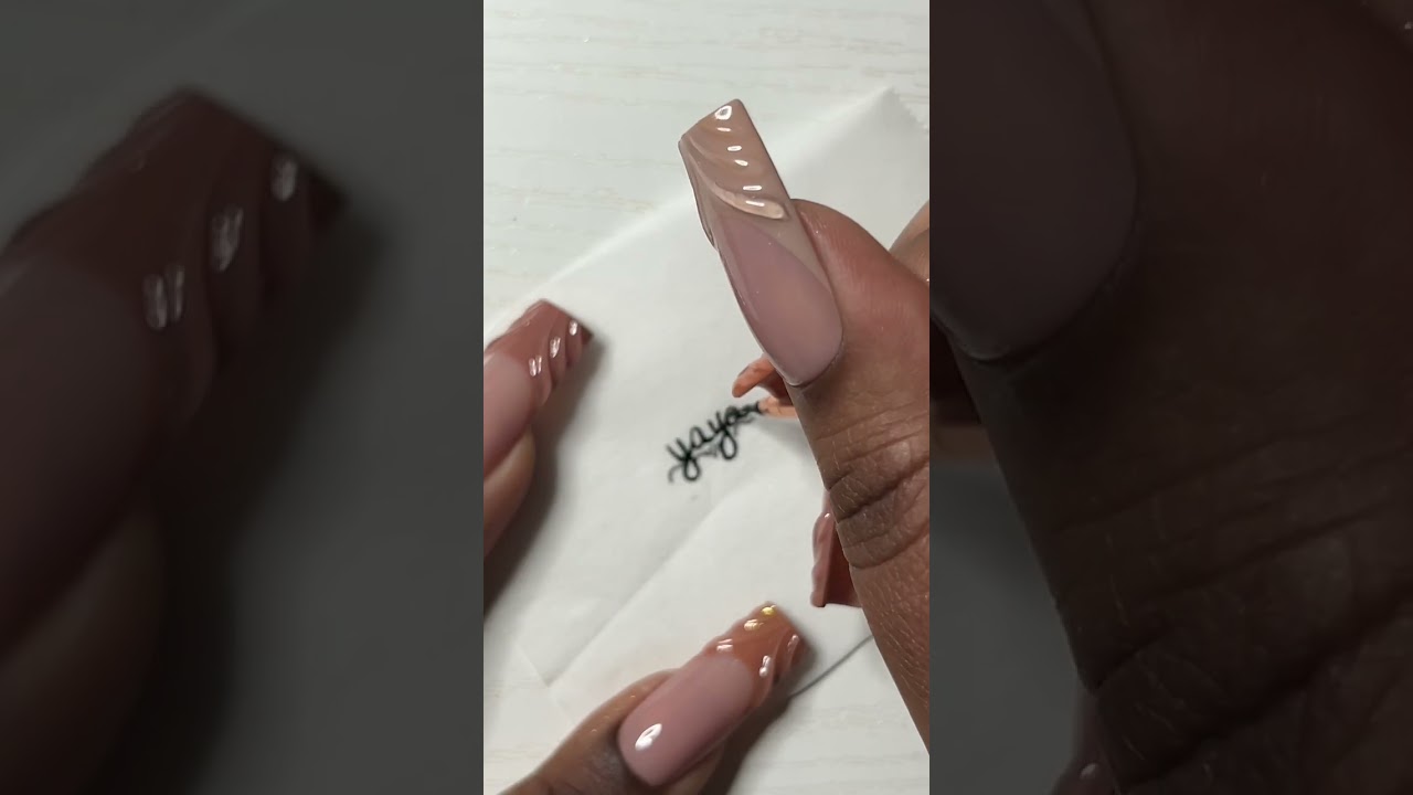 Personalized name plate nail art ✨🪩