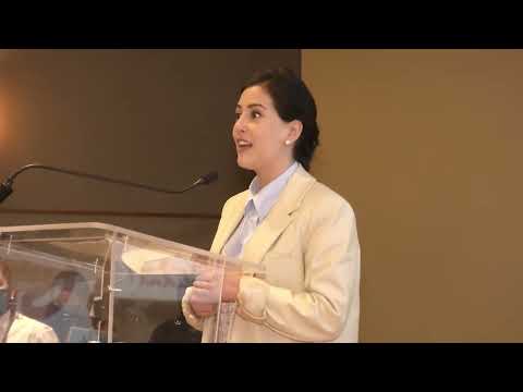 Alcaldesa Ripamonti resaltó importancia de la equidad de género en ámbito laboral, público y privado Alcaldesa Ripamonti resaltó importancia de la equidad de género en ámbito laboral, público y privado