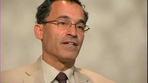 Dr Michael L. Weinrauch