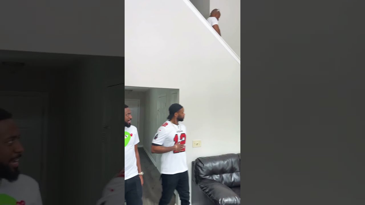 Kountry wayne when your brother girl cheating on him 😂😂😂