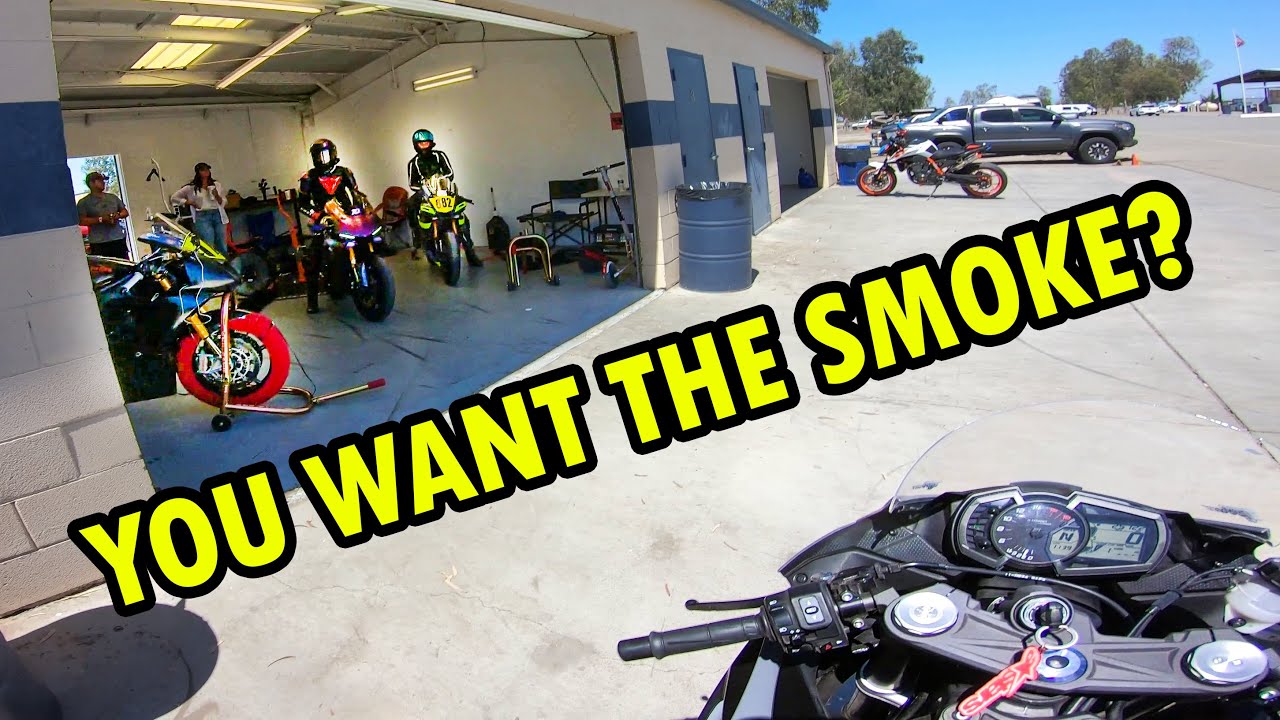 trying to keep up w STUPID FAST RACERS!