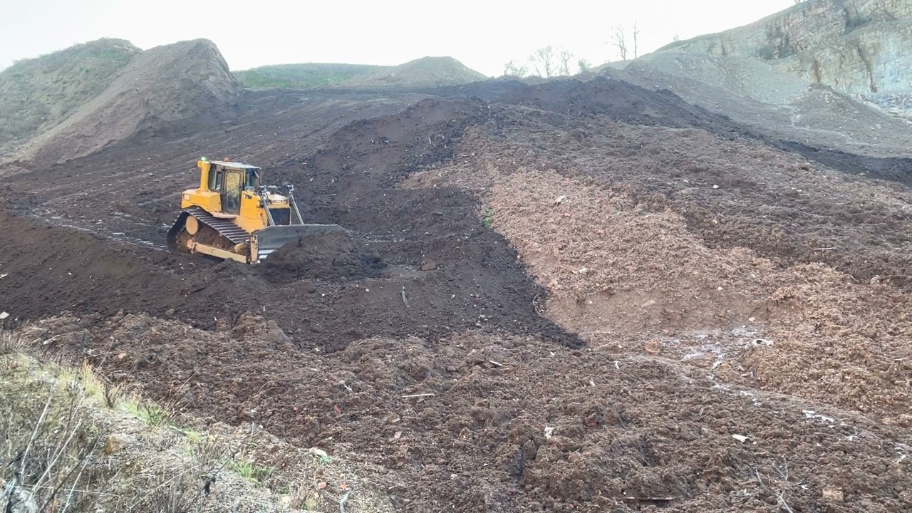 OVER 1 HOUR working! Caterpillar D6T LGP Bulldozer, Extreme Power, Impressive machine!