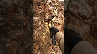 Ouro Riqueza Garimpo Pedras Preciosas #Ouro #Riqueza #diamantes #rubi #jade