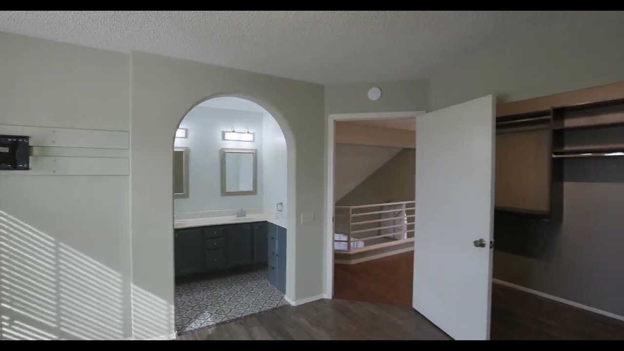 3915 E Gail Dr, Phoenix, Arizona 85044-8244