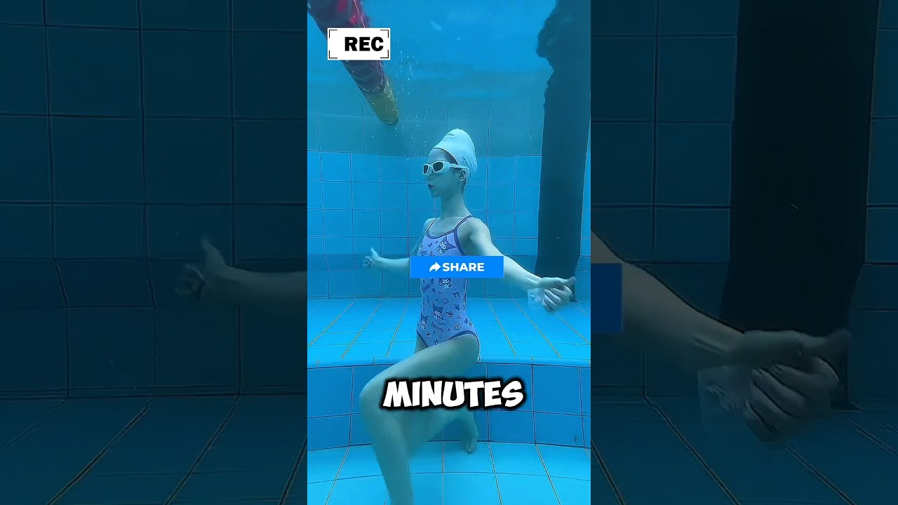 Женщина задержала дыхание под водой на 2 минуты 55 секунд!