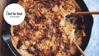 Vegan Caramelized Onion Scalloped Potatoes | hot for food