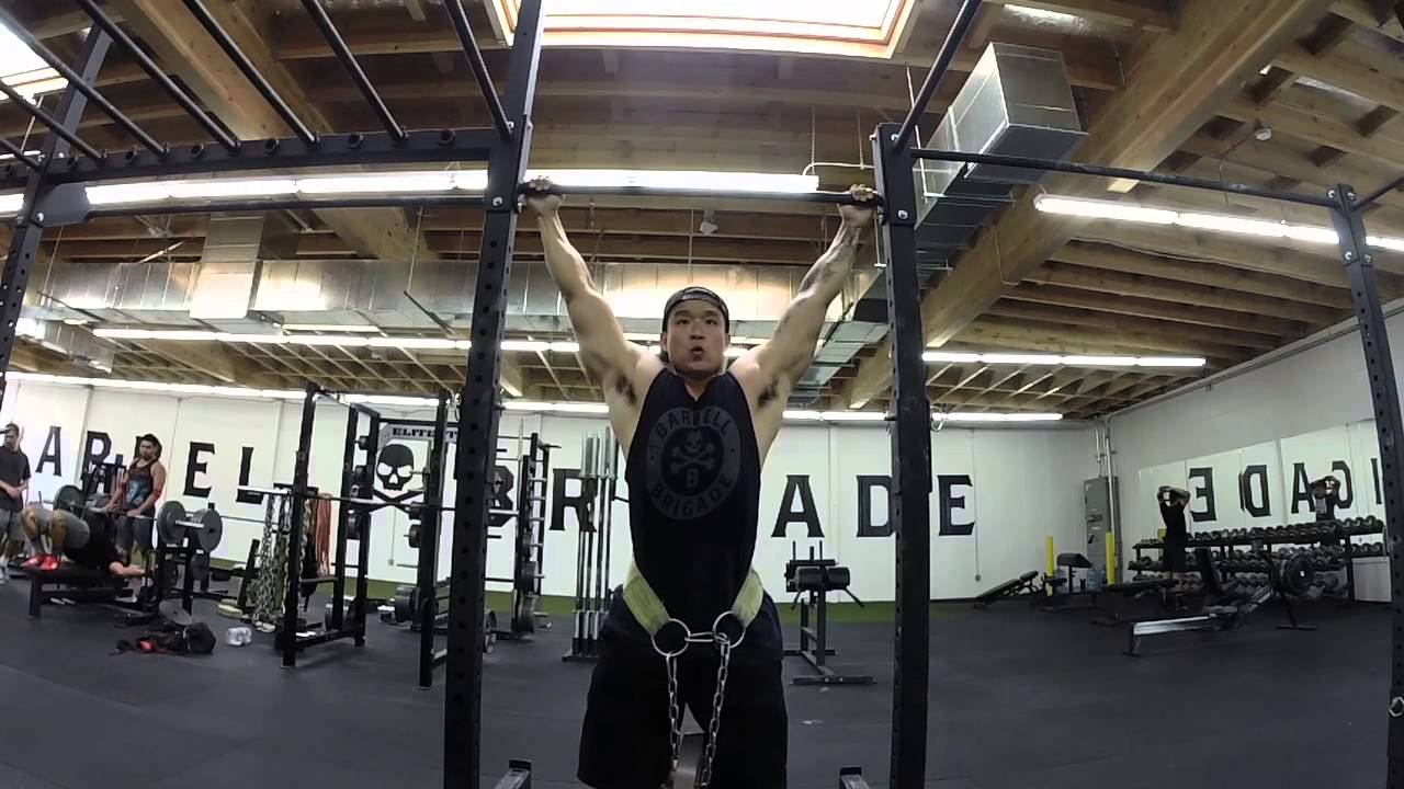 Heavy Bench, Lock Outs, and Back - YouTube