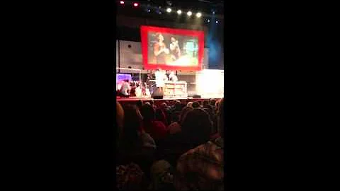 Baking Pizza with Alton! - Kathy Hunter
