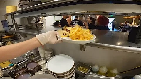 A new proposal to raise DC's minimum wage to $25 an hour is drawing mixed reactions