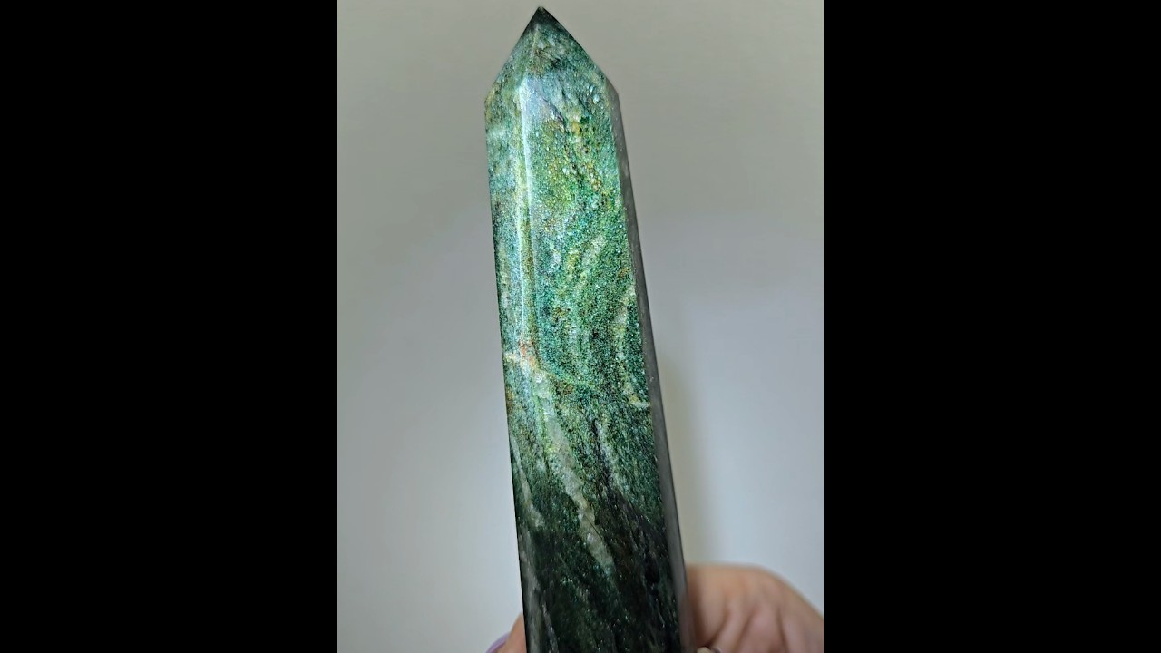 Green mica in fuchsite tower from Madagascar - MCA69