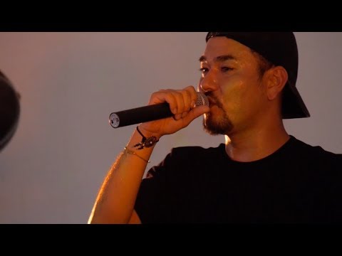 奥間勝也『簡単にこの島は奪えない』