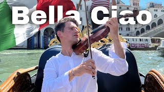 Bella Ciao on Violin in Venice, Italy - La Casa de Papel (Money Heist) Resimi