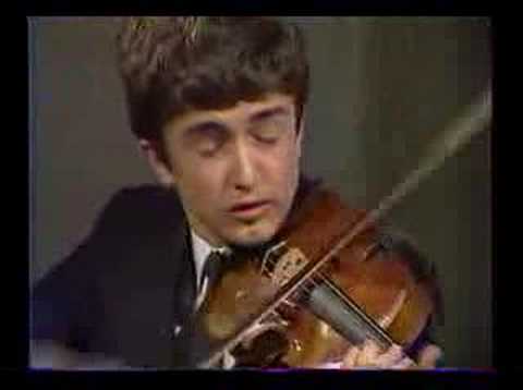 Tedi Papavrami plays -Prelud et allegro - 13 years old