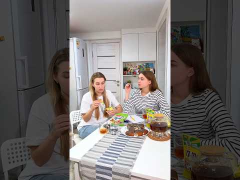 Разговор девушек на кухне #жиза #comedy #семья #смешноевидео #юмор #funny #девушка #ржака