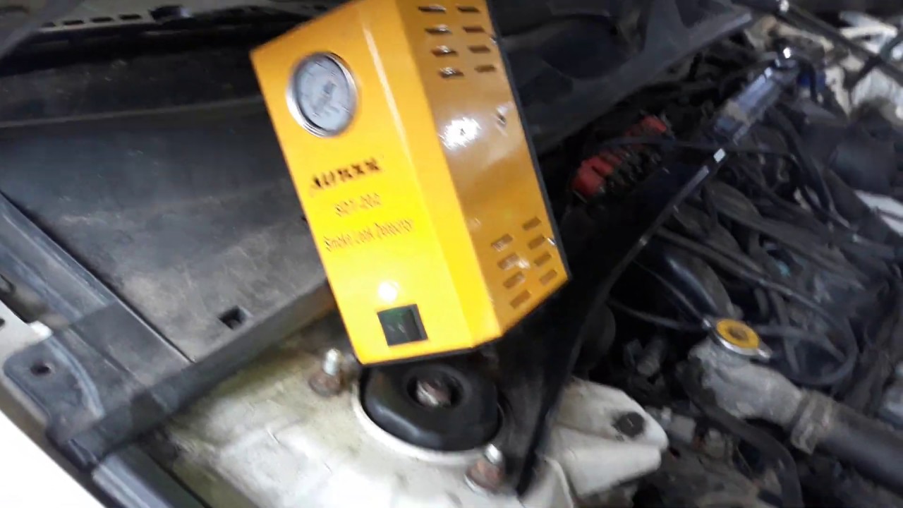 Dūmų testas Servise 007 - įsiurbimo kolektoriaus sandarumo patikra