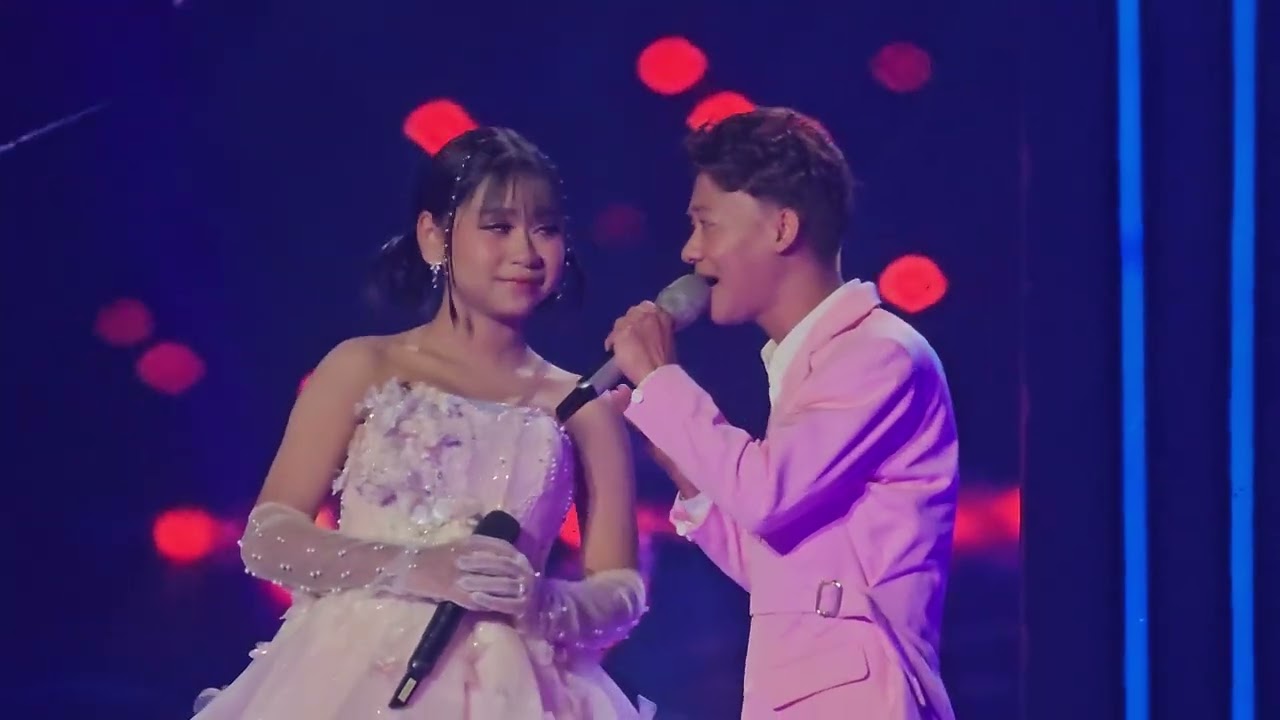 Siapa Yang Punya ~ April ft Roby DA7 Live at Mega Konser Penuh Cinta 2026