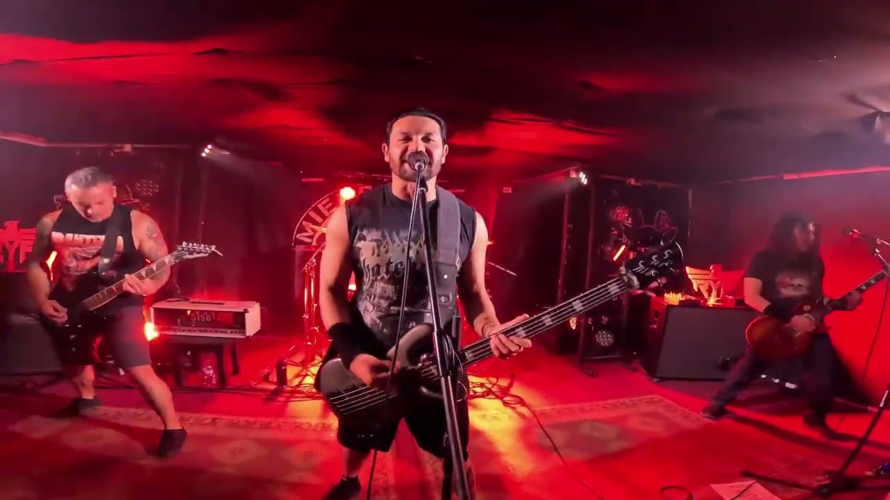 Watch MIERDASTER - Otra Vez /en Vivo on YouTube Watch MIERDASTER - Otra Vez /en Vivo on YouTube