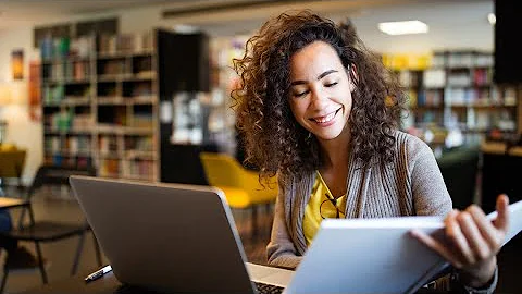 Bridging the digital divide in online higher education