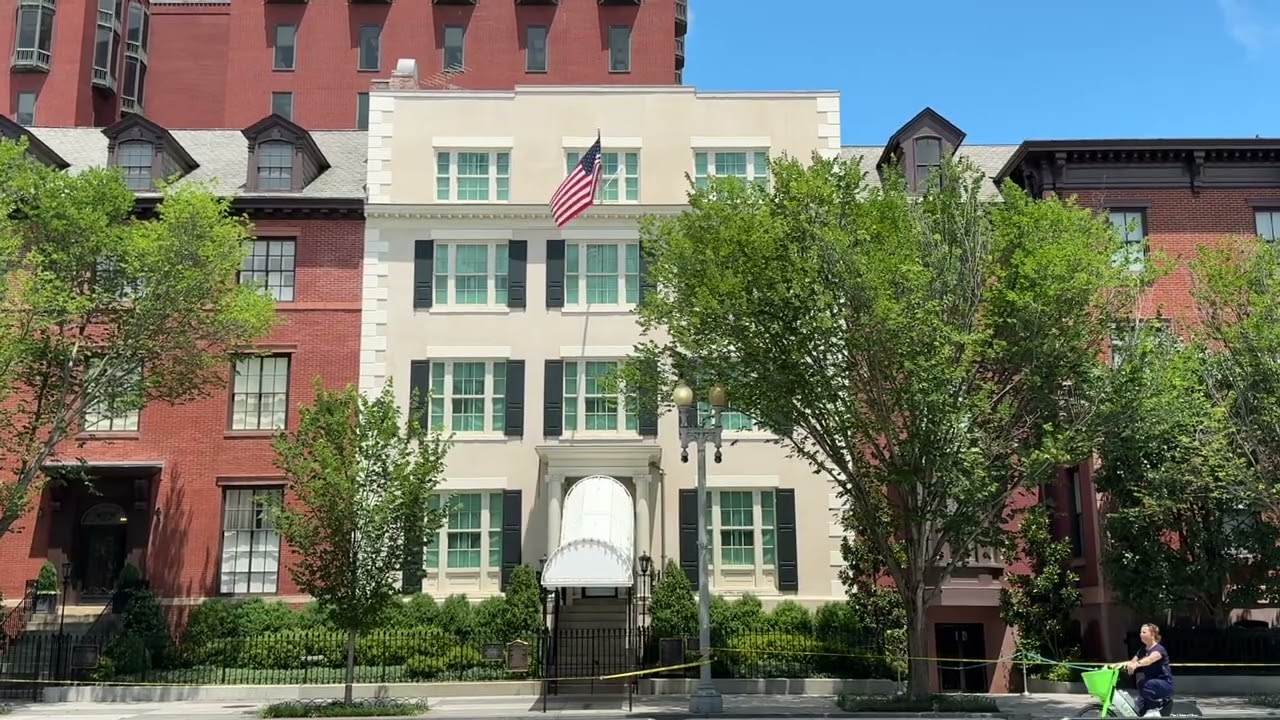 Inside the Rogers White House- Blair House, the President's guesthouse.