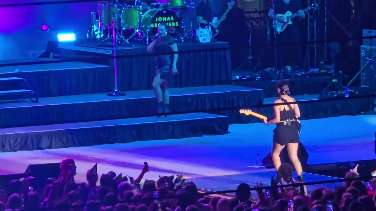 Happy Birthday Joe Jonas / Cake by the Ocean