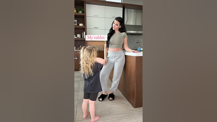 That was close #moms #shorts #toddlermom #momlife #toddlers #toddlerlife #momsofyoutube #daughter