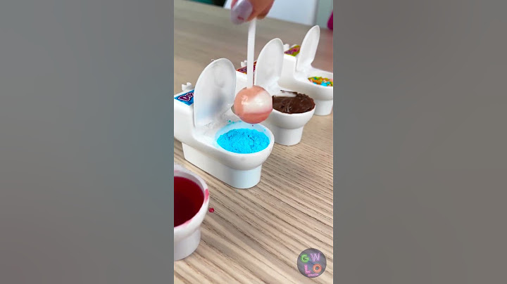 TOILET vs CHUPA CHUPS por Let's GLOW