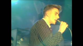 The Specials - Ghost Town - TOTP 1981 [HD]